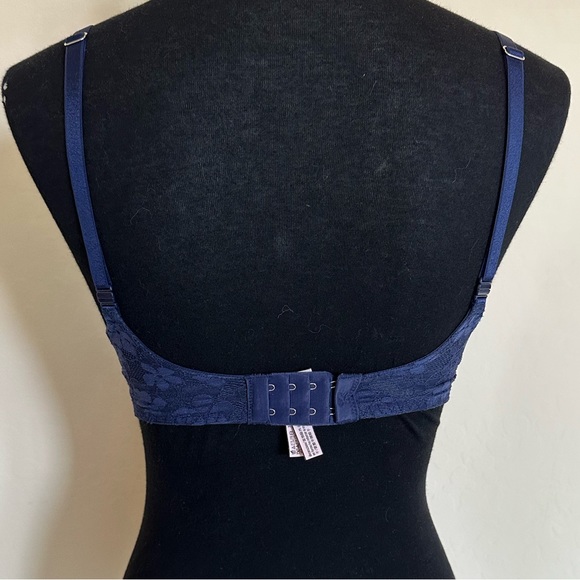 Victoria’s Secret Dream Angels Push-Up without Padding bra - Picture 2 of 5